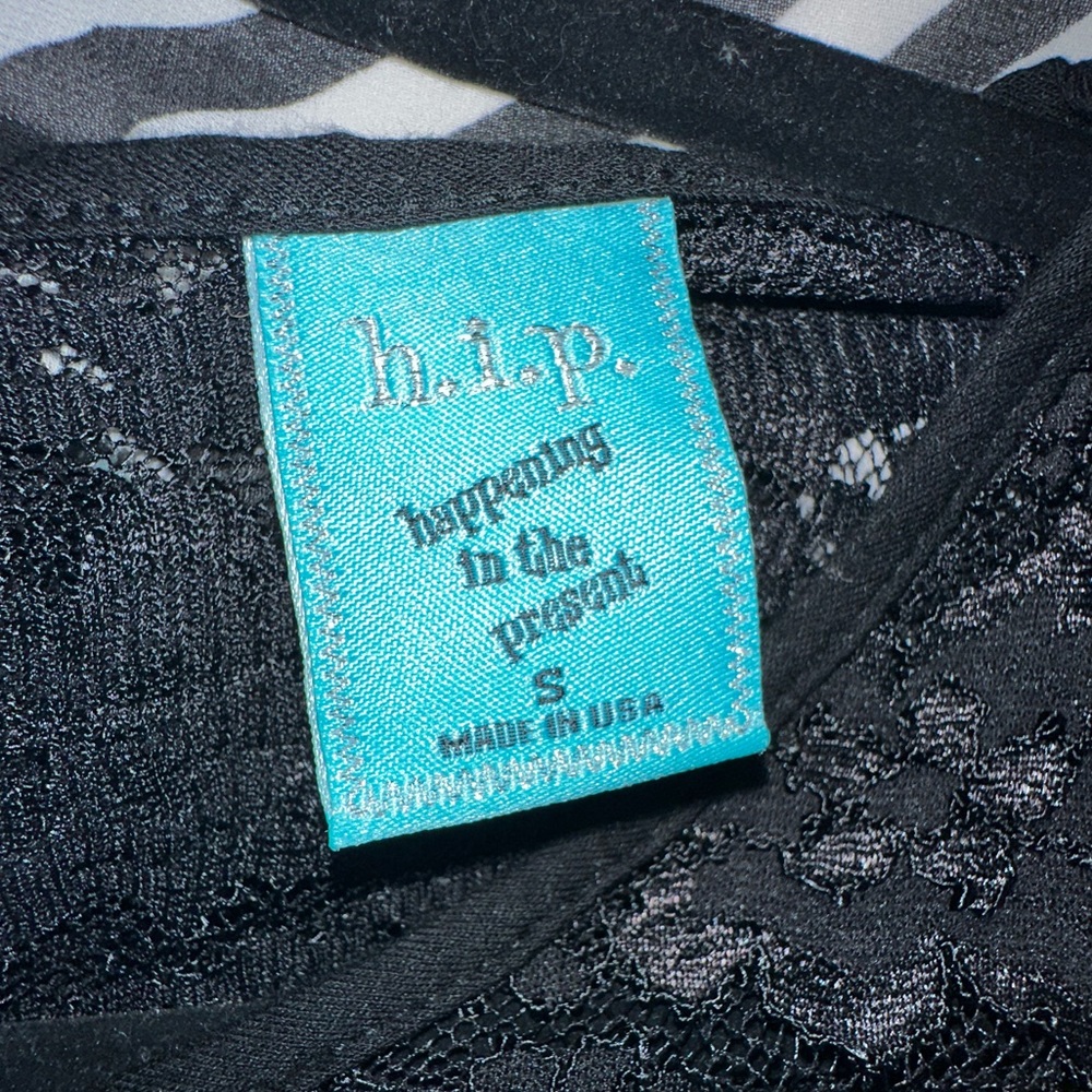 Lace Tank - Picture 3 of 3